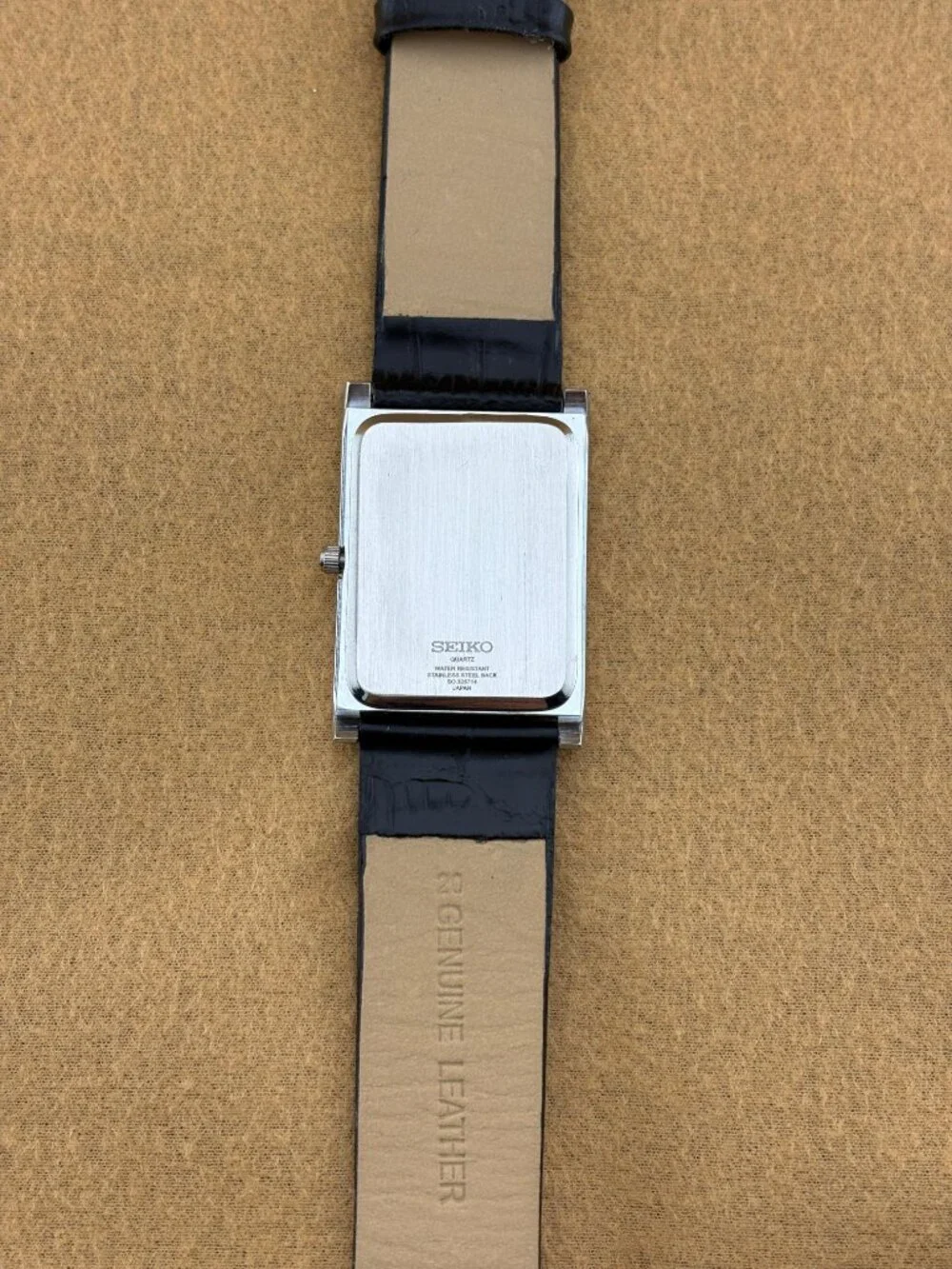 WHITE SILVER VINTAGE Seiko Vintage slim men's Watch